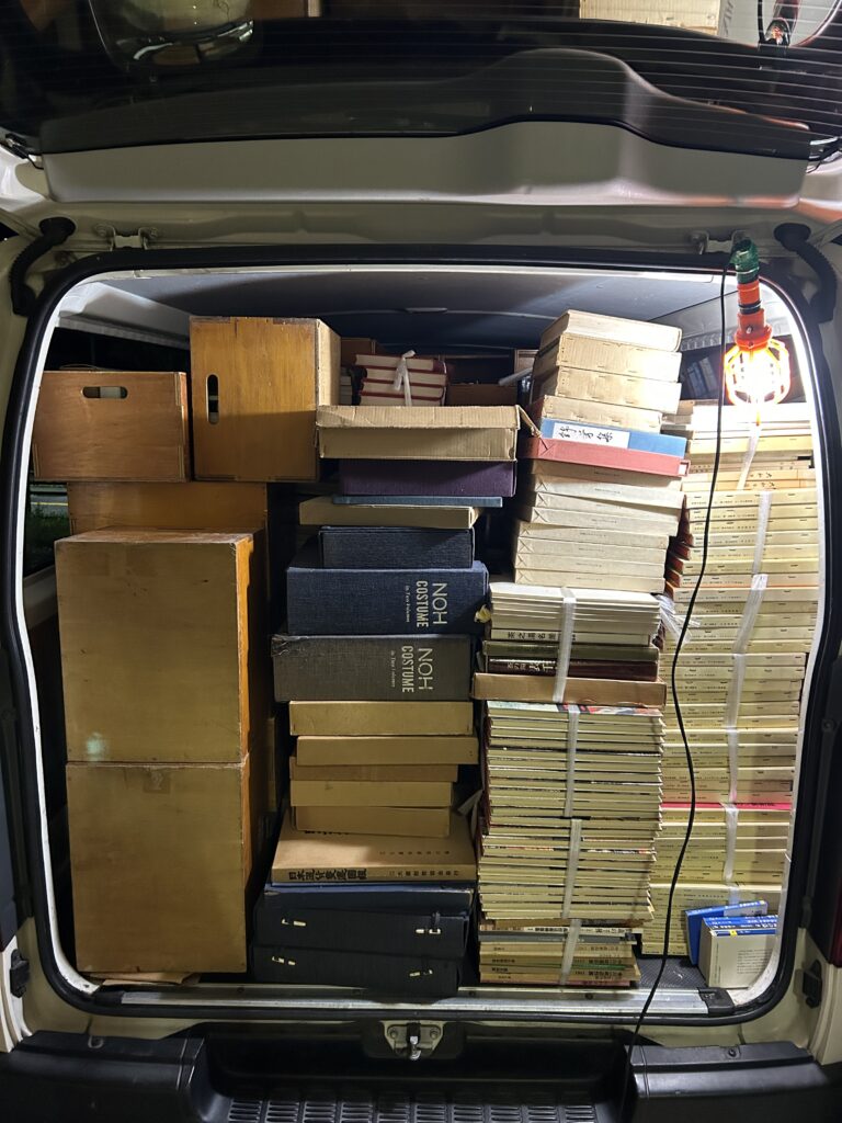石川古本店です