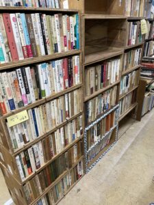 古書会館de古本まつり準備中